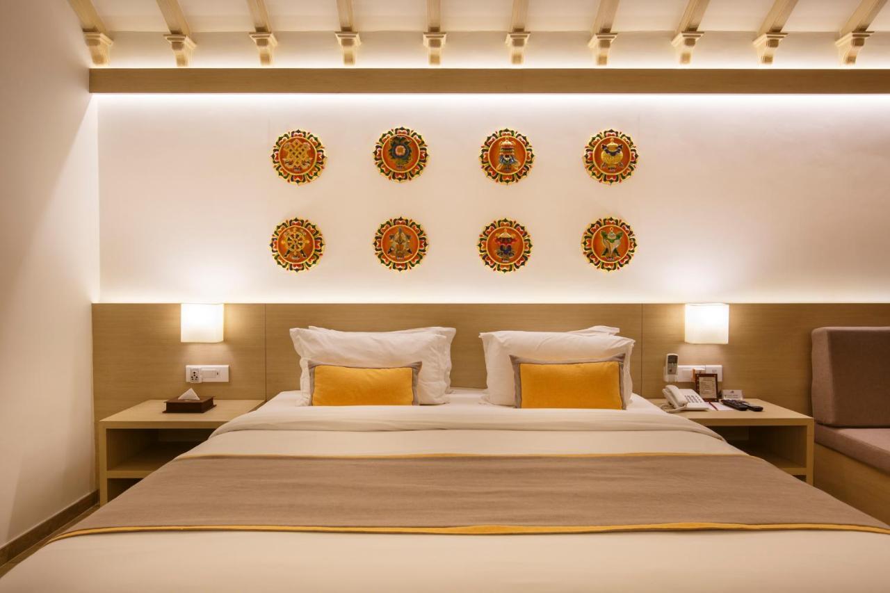 คลับ ฮิมาลายา บาย เอซ โอเต็ล Hotel นาการ์ก็อต ภายนอก รูปภาพ