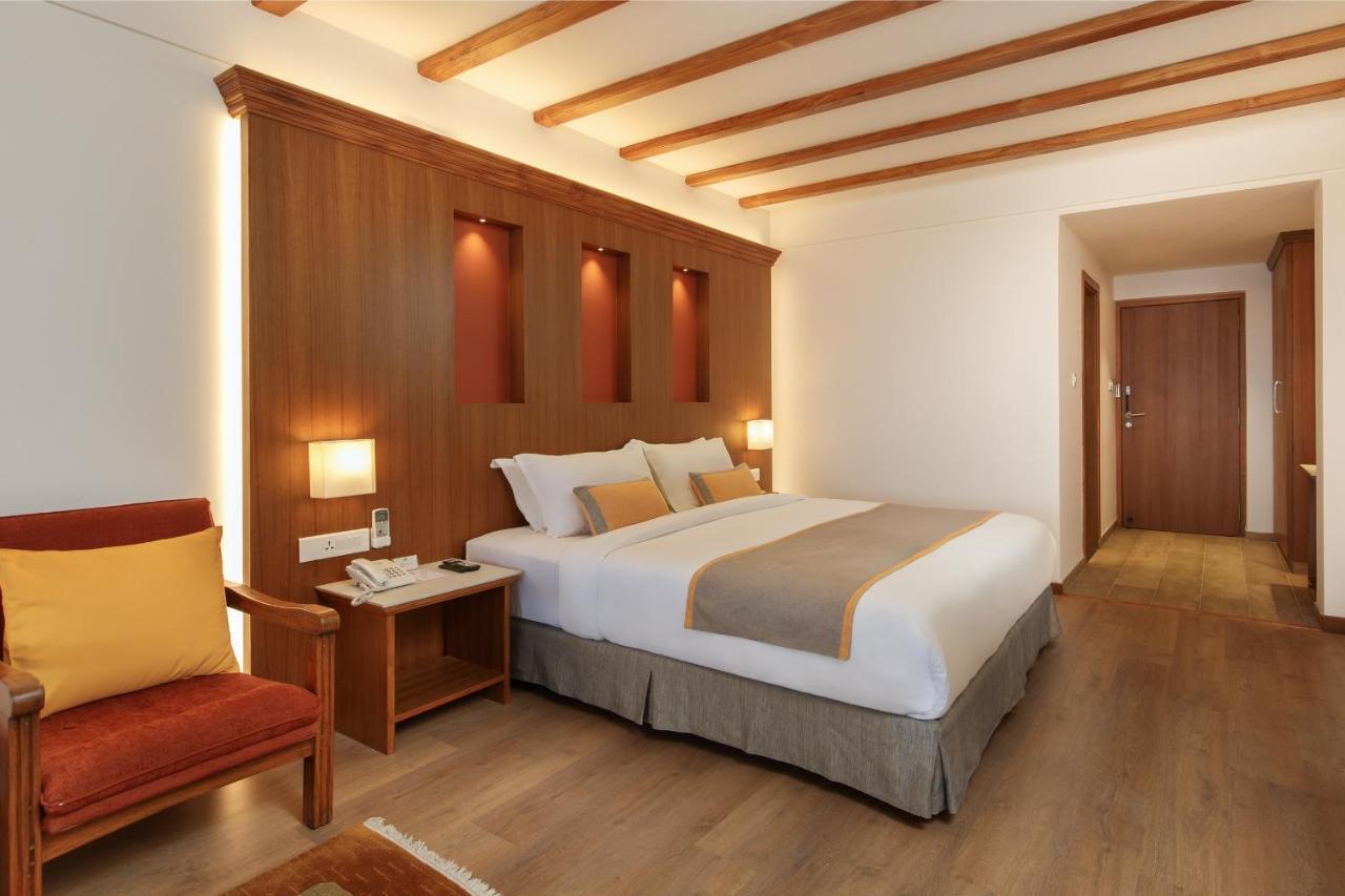 คลับ ฮิมาลายา บาย เอซ โอเต็ล Hotel นาการ์ก็อต ภายนอก รูปภาพ
